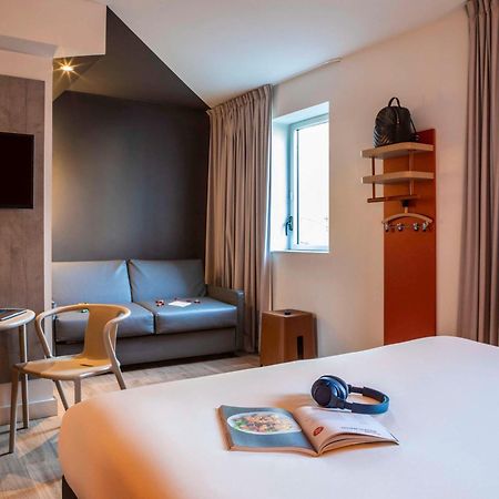 Ibis Budget Paris Clichy Mairie מראה חיצוני תמונה