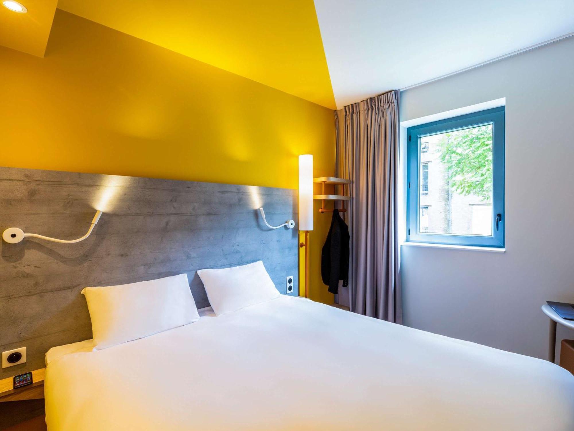 Ibis Budget Paris Clichy Mairie מראה חיצוני תמונה