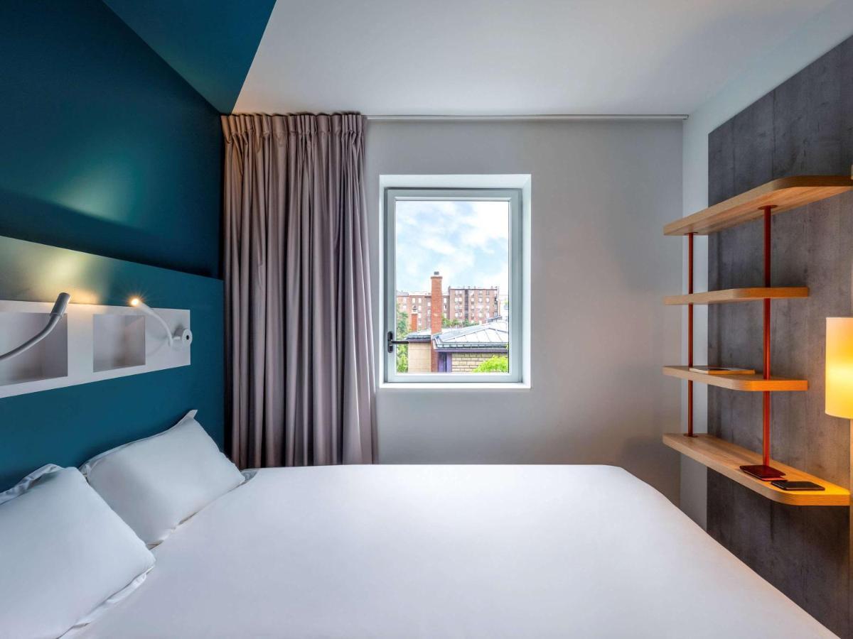 Ibis Budget Paris Clichy Mairie מראה חיצוני תמונה
